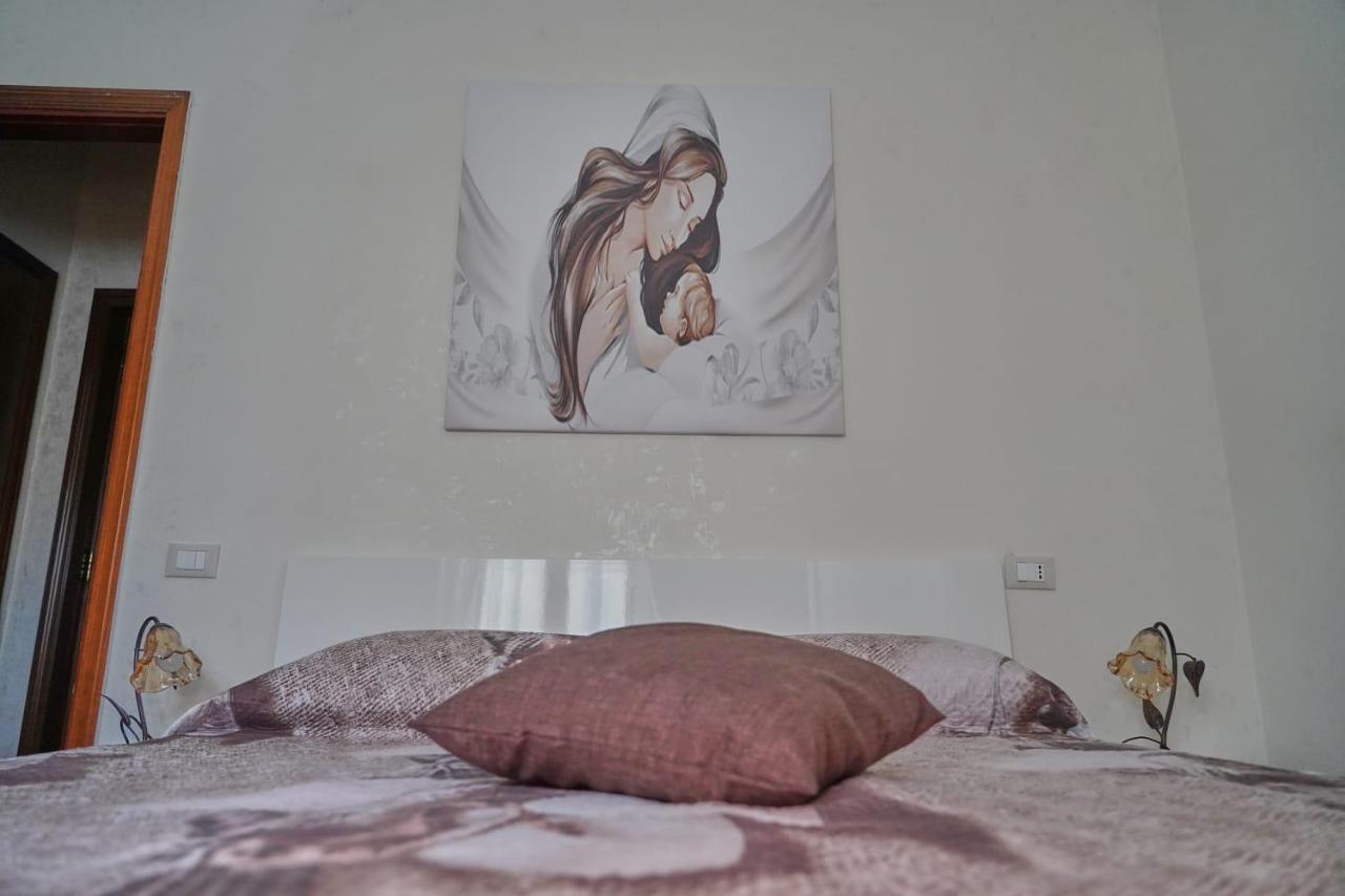 Le Stanze Di Ricci - Affittacamere Low Cost Lesina Exterior foto
